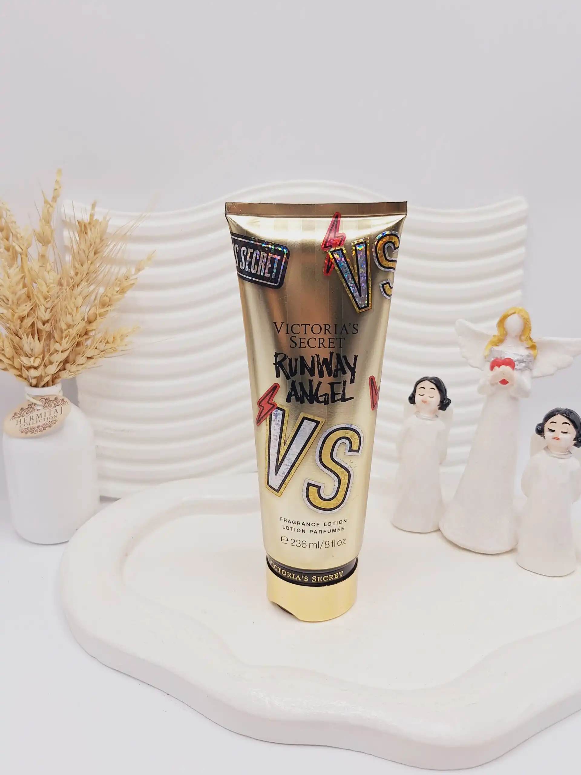 لوسیون بدن ویکتوریا سکرت مدل RUNWAY ANGEL حجم 237 میل کد 7347