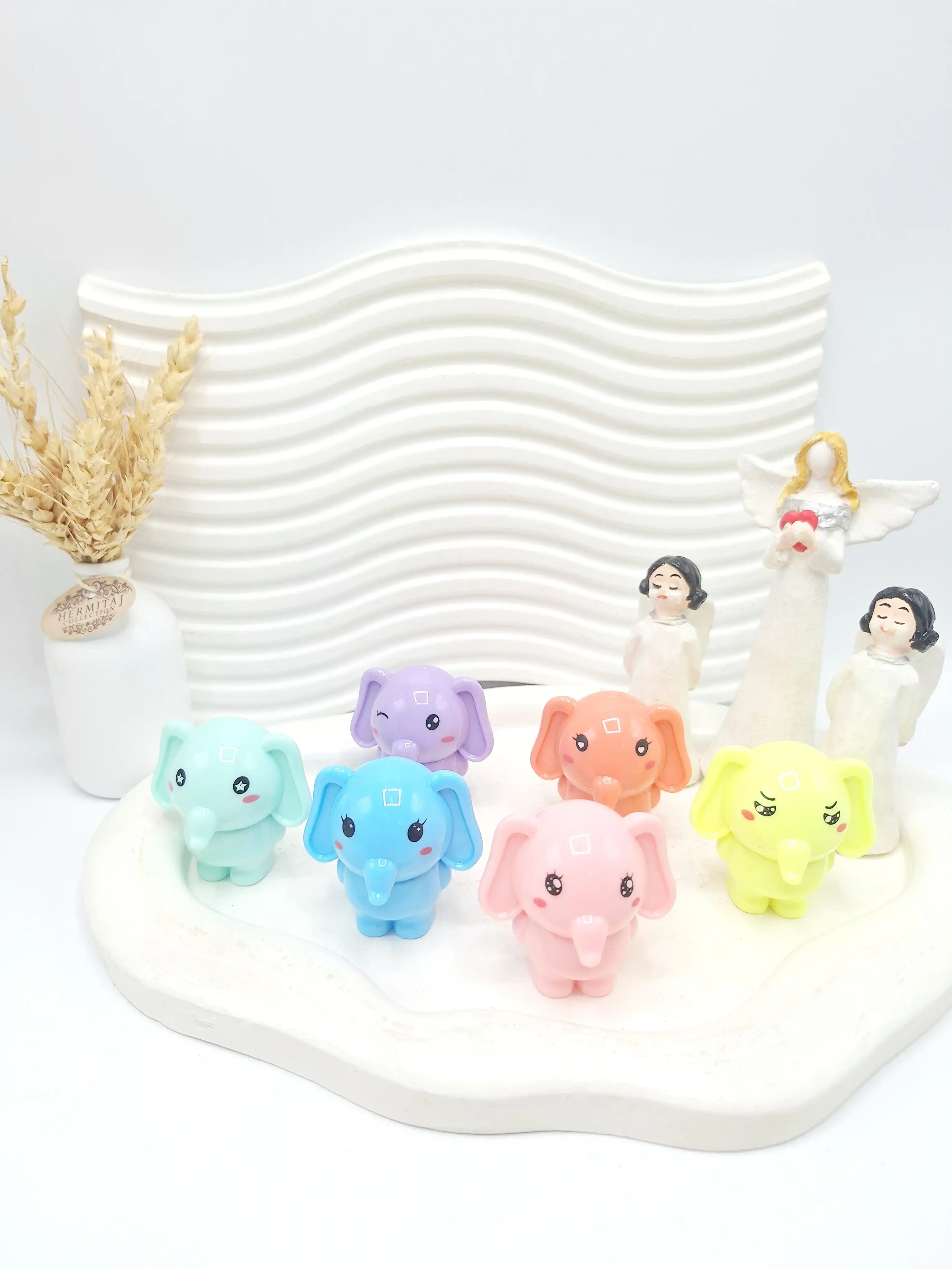 بالم لب مرطوب کننده طرح فیل بانمک کد LC21