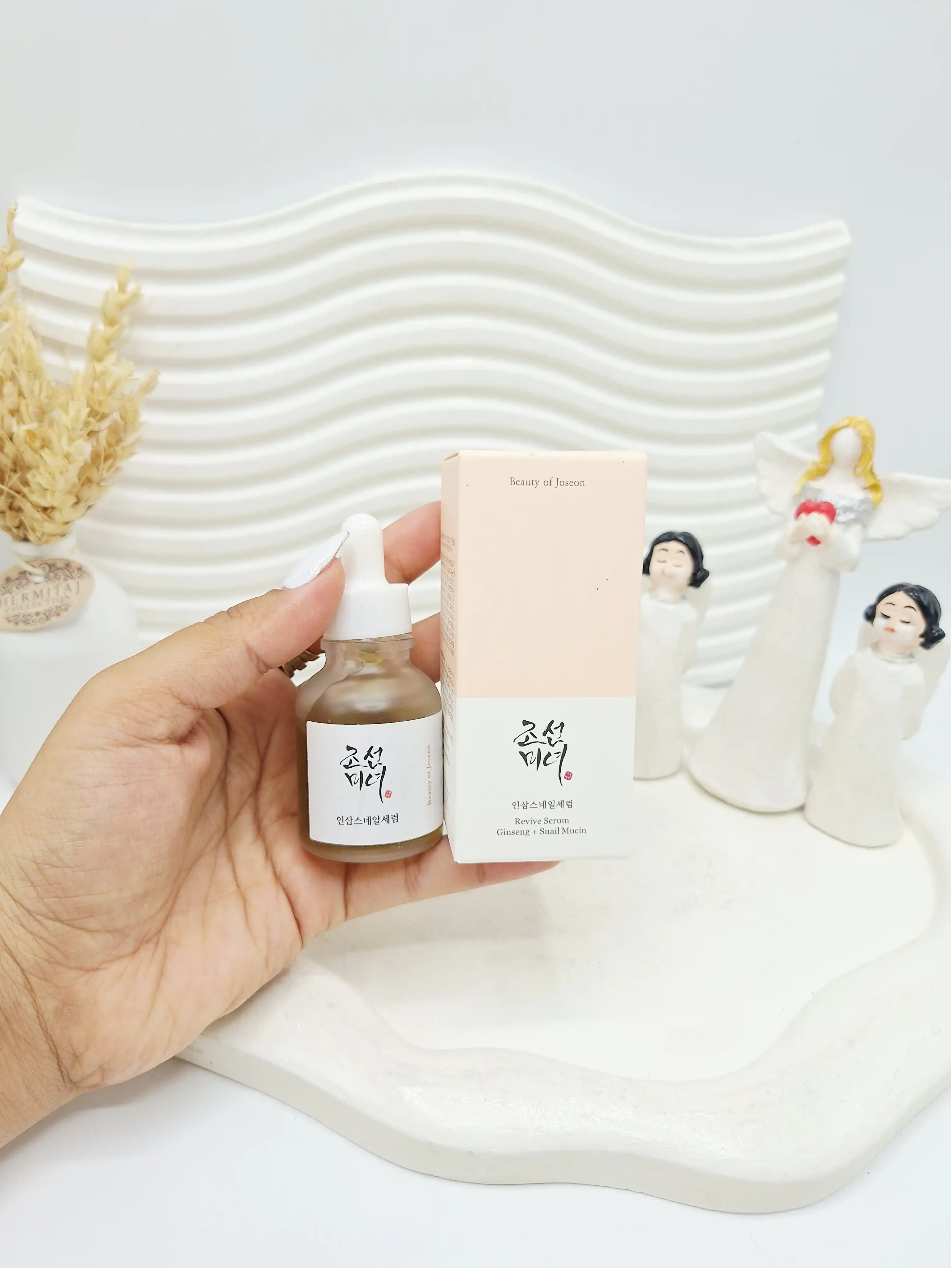 سرم جینسینگ و حلزون Revive Serum ضد چروک و آبرسان مناسب انواع پوست های کپی درجه ۱ به ساخت امارات کد 6139